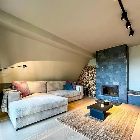 펜션 A85 Balaton *